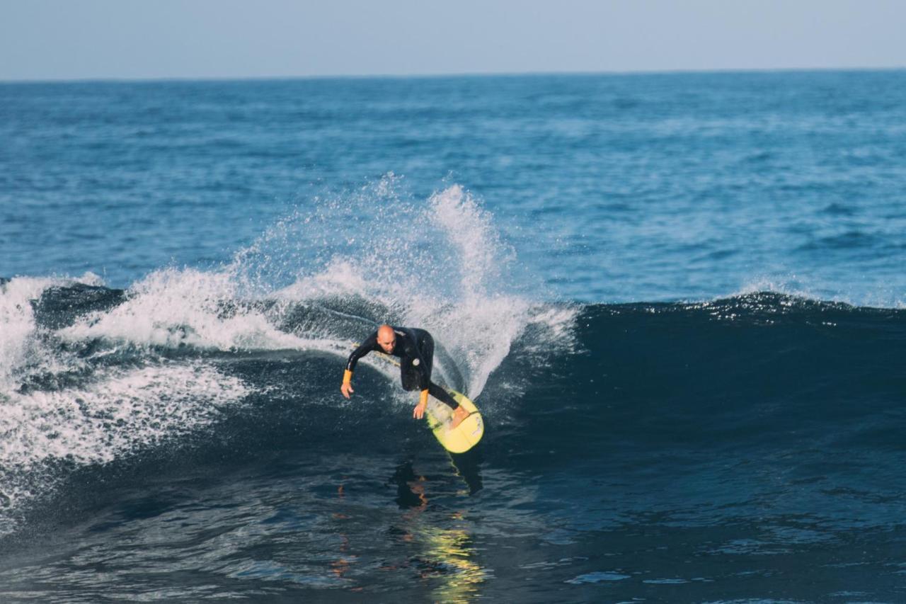 칼라오살바헤 Surf House 호스텔 외부 사진